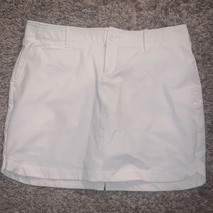 Under Armour golf skort size 6